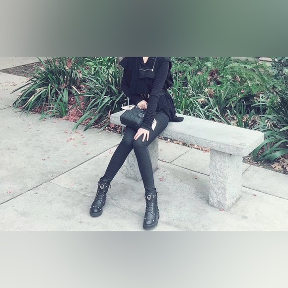 Fendi Black Studded Women's Boots Size 6 - Picture 10 of 10